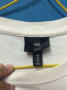 H&amp;M "Chasing a Sunset" Graphic Tee