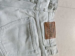 Off-White Straight Jeans