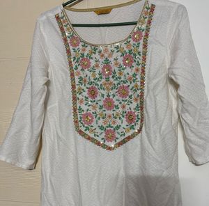Aurelia 2 Kurtas Combo | Black + White/Cream | Siz