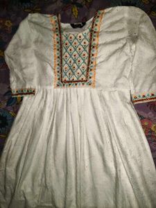 White Embroidered Anarkali Kurta