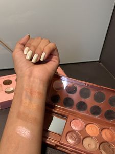 Sivana Eyeshadow palette