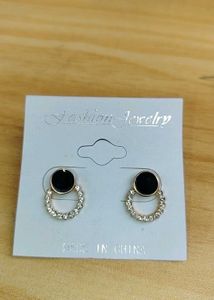 set of 6 Fashionable Hoop Earrings