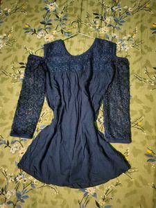 Navy Blue Top Women's 💙