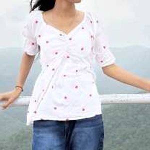 White Heart Print Ruched Top