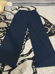 LA Town Wide Leg Sweatpants