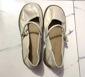 korean imported Chic Pearl Mary Jane Flats