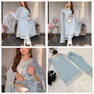 Pakistani Beautiful Suit Set With Dupatta