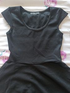 Elegant Black Sleeveless Dress for Girls