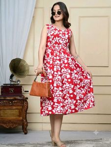 Chic Red & White Floral Sleeveless Dress