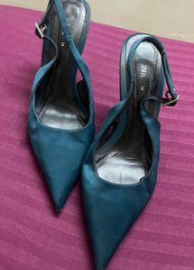 ZARA Elegant Teal Pointed Toe Heels