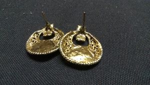 Elegant Black &amp; Golden Oxidized Eartops