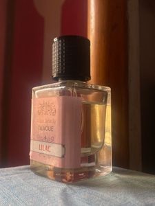 Devoue Lilac Perfume
