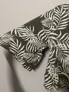 ONLY Tie-Front Top