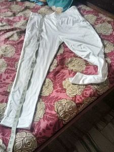 Comfortable White model styl Trousers