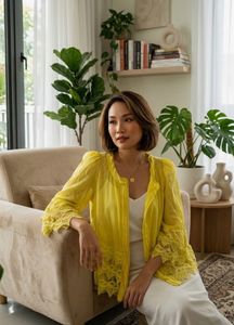 Chic Yellow Lace Trim blouse