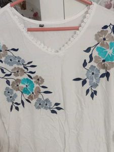 White Embroidered Kurta