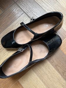 Westside LunaBlu black solid heels size:40