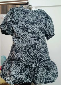 Chic Printed Wrap Dress