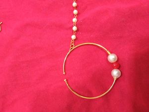 Nathani Elegant Pearl Nath with Chain