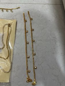 Elegant Pearl &amp; Stone Maang Tikka