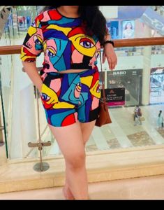 Vibrant coord set