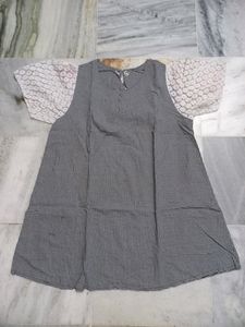 Black And White Checks Top