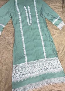 Elegant Green Kurta with White Lace