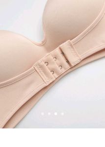 Strapless Seamless Bra - New ( S size )