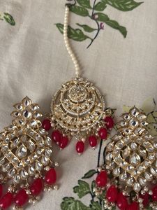 Stunning Red &amp; Gold Maang Tikka &amp; Earrings Set