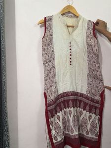 Sleeveless Printed Kurta