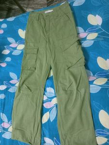 Bershka Green Cargo Pants