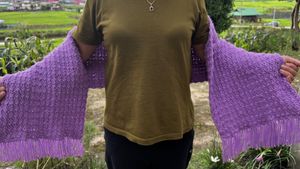 Handmade Lavender Crochet Scarf
