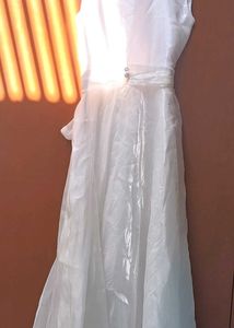 Elegant White party Dress🤍