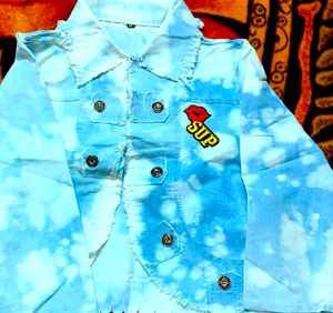 Stylish Tie-Dye Denim Jacket