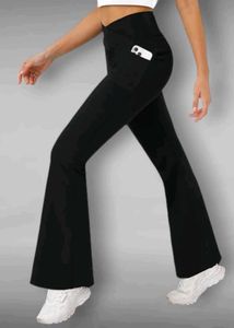 Flared Leggings with Pocket