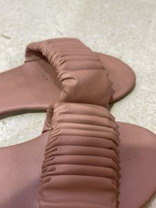 New Pink Slides Flats