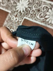 Shein Black Cropped Top