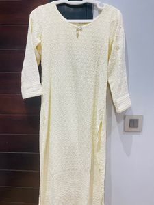 Beautiful off white chicken best pattern kurti