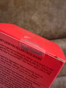 Dot &amp; Key Strawberry Dew Micellar Face Wash