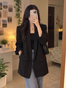 Chic Black Blazer with gathered sleeves