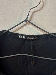 Zara Ribbed Dot Long Sleeve Top