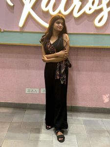 Chic Black Jumpsuit with Printed Accent
