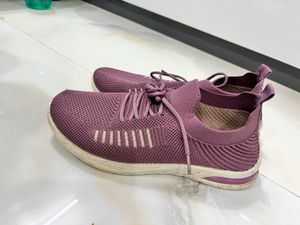 woman Purple Knit Sneakers