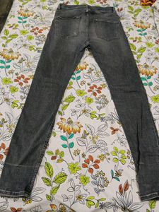 Zara Grey Wash Jeans