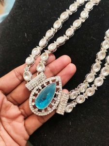 Diamond lookalike necklace set