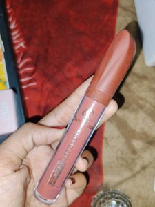 matte lipstick nude shade