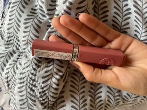 L'Oreal Matte Lipstick