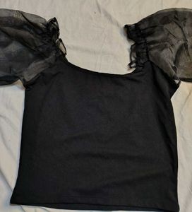 Ballon sleeve Edgy Crop Top