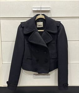 Zara Cropped black Jacket