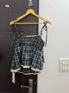 Chic Plaid baby doll top with lace detailing🎀